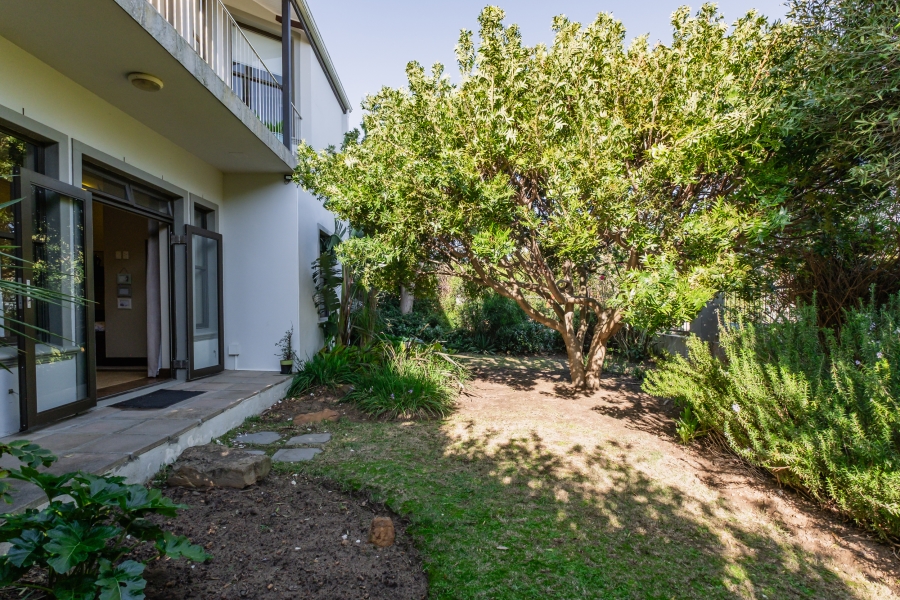 6 Bedroom Property for Sale in Belvedere Western Cape